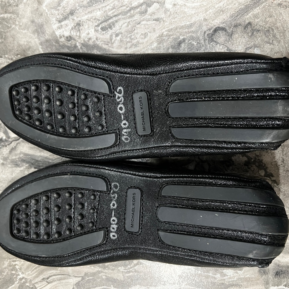 Michael Kors Black Leather Flats loafers with logo size 9M womens - Picture 7 of 7